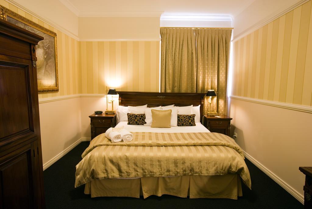 Redearth Boutique Hotel Mount Isa Pokoj fotografie